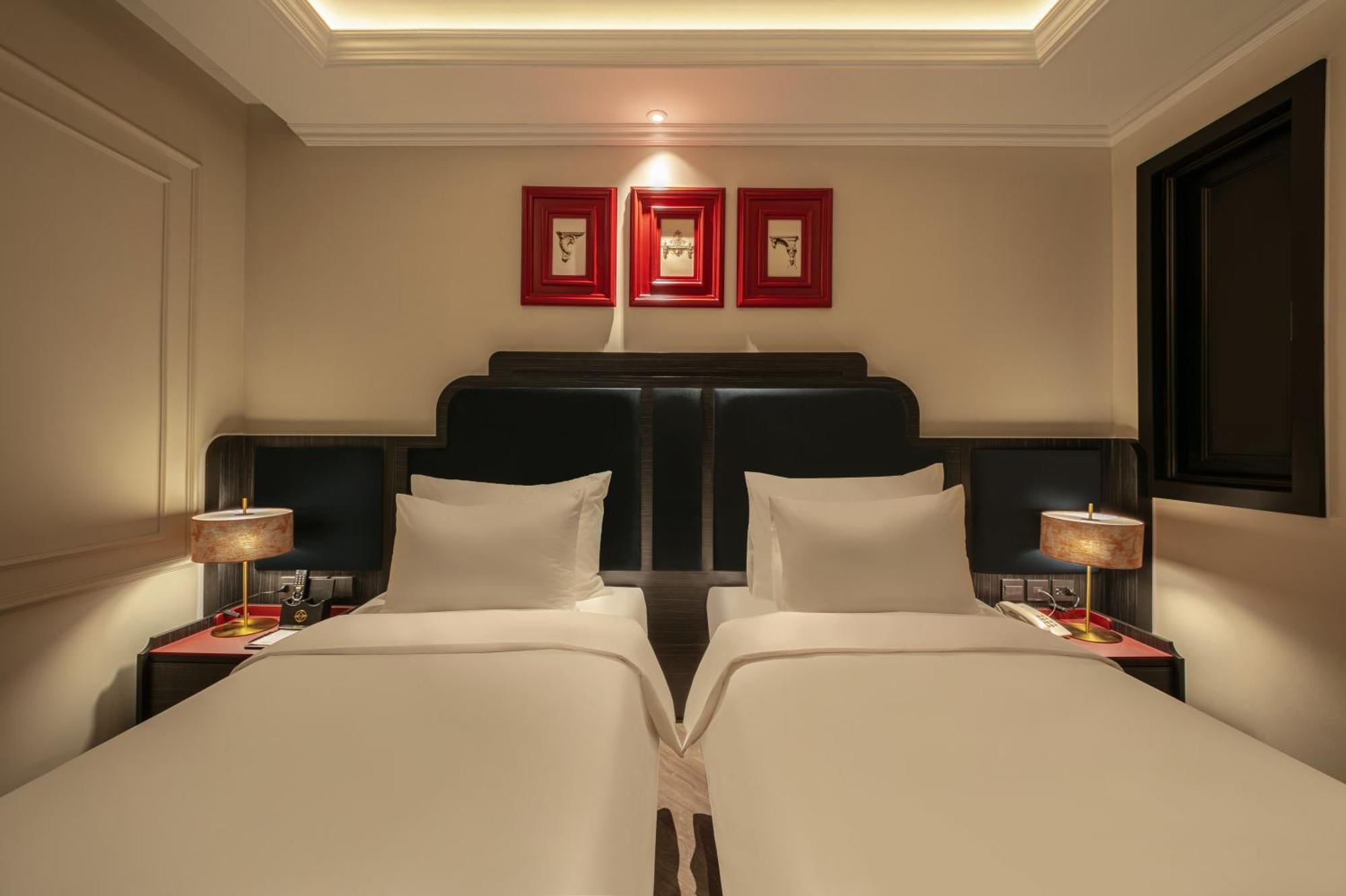 Champton Hanoi Hotel Exterior photo